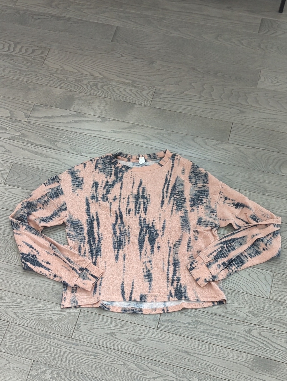 Women's Pink Tie-Dye Lounge Wear Set - Cozy Top & Jogger Pants -size Small - Picture 3 of 7